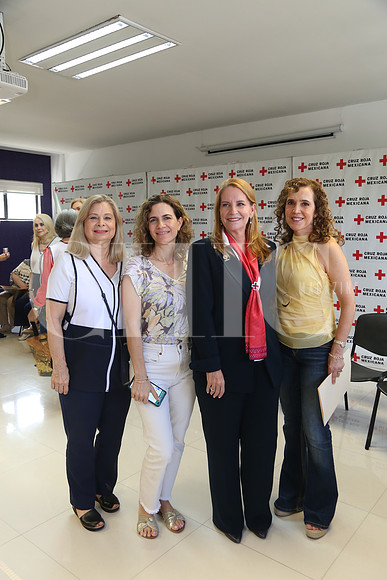 Sandra Leal de Alcorta, Daniela de González, Maricarmen Herrera y Janeth Ancer 0