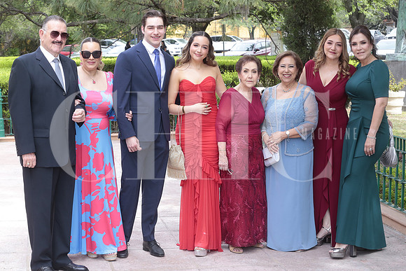 Jesus Gonzalez, Mimi Gonzalez, David Delgado, Regina Delgado, Tere Gonzalez, Irma Gonzalez, Ale Gonzalez y Tere Gonzalez 2