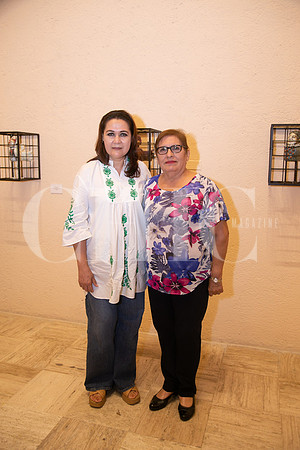 Consuelo Urias y Josefina Villarreal_