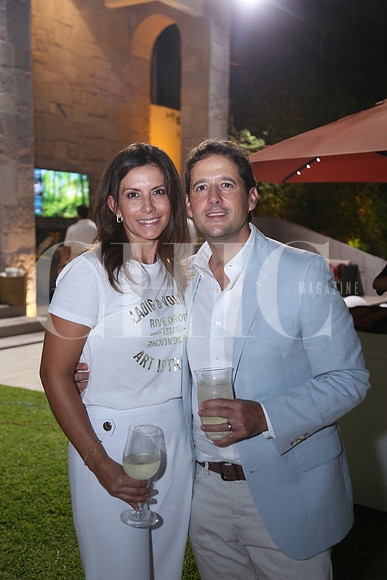 Nancy de Serna y Alejandro Serna1