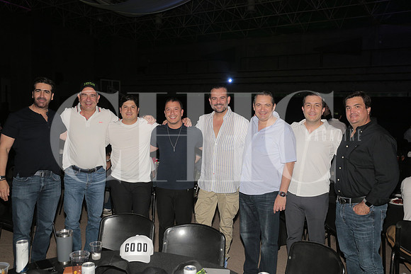 Jorge Gonzalez, Rogelio Montemayor, Mauricio Galvan, David Perez Salinas, Filipao Nunez, Jorge Garza, Ricardo Martinez y Hector serna 9