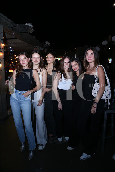 Camila Medina, Regina Prieto, Lily de las Casas, Ximena Palazuelos, Ana Paula García y Sofia de la Peña