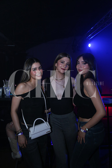 Julia Zazueta, Andrea López e Isabel Fernández1