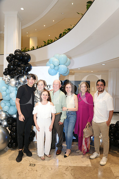 Juan Carlos Rios, Diana González, Brenda González, Juan Francisco González, Elia González, Elia Arguelles  y Mauricio Sepúlveda