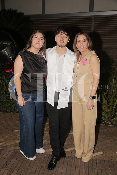 Ximena Rangel, Enrique Rangel y Emma Torres 5