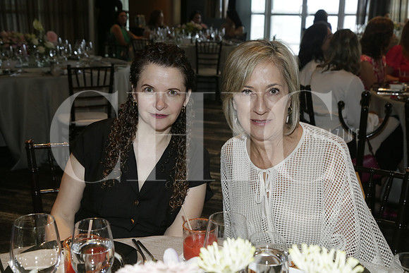 Graciela Elizondo y Marcela Tortoriello
