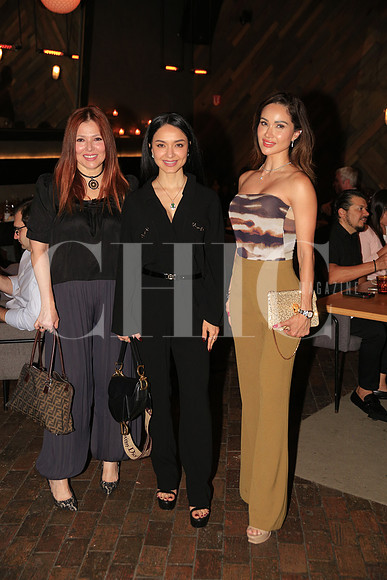 Cecy Guerra, Xiomara Montalvo y Josefina Montalvo 5