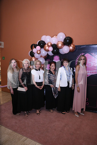 Nancy Montemayor, Yolanda Garza, Mariela Coindreau, Magala Gacía, Gaby Villarreal y Alessandra Castro