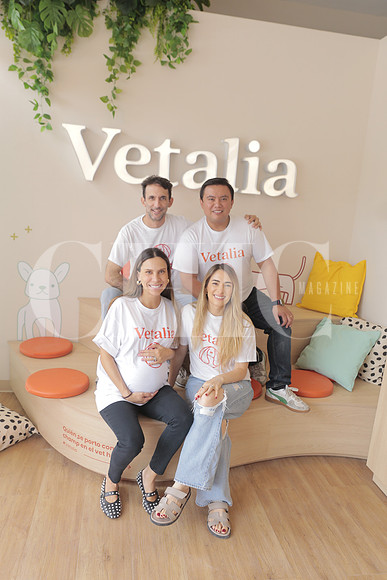 Antonio Ruiz Remolina, Fernando Estrada, Marion Benitez y Maria Gutierrez 8