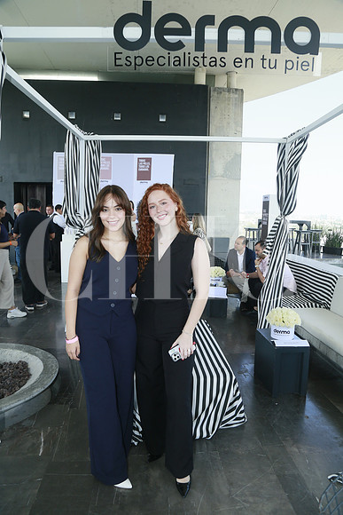 Mariana Rodiguez y Andrea Támez (3)