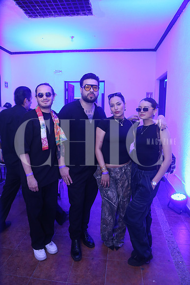Alejandro Bezares, Singlaterri, Fernanda Aumada y Natalia Martínez 0