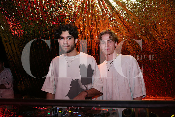 Pato Petz y Milo Ferrara 0