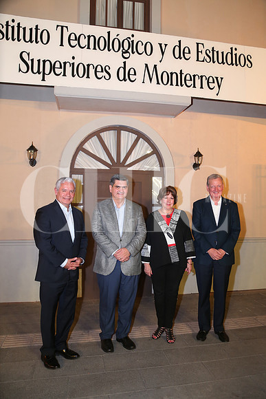 Mario Adrián Flores, David Garza, Sofialeticia Morales y Ricardo Saldivar 0