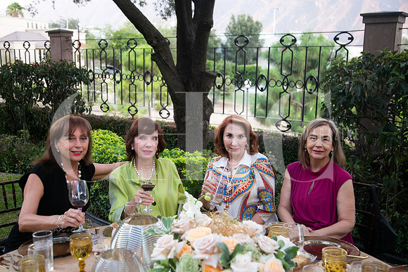 Doris de Rosani, Carmen Bortoni de De la Garza, Annia Bortoni de Martínez y Elsa de Salazar_