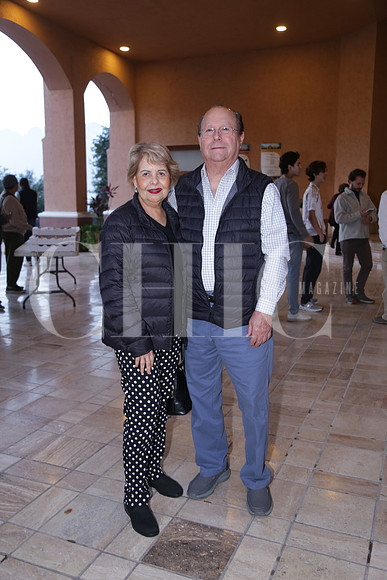 Rocio Flores y José Escamilla 0