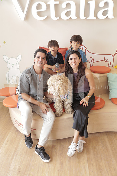 Emilio Sosa, Mariano Sosa, Bruno Sosa y Paulina Vargas 10