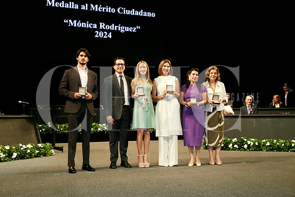 Patricio Orozco, Oscar F. De la Garza, Mónica Zambrano, Luz María Garza, Virgina González y Lily Navarro (3)