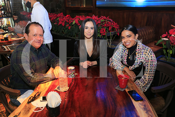 Alberto Martinez, Alejandra Martínez y Mafer Martínez (3)