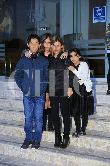 César Moran, Valeria Morán, Vera Moran y Mónica Hinojosa (2)