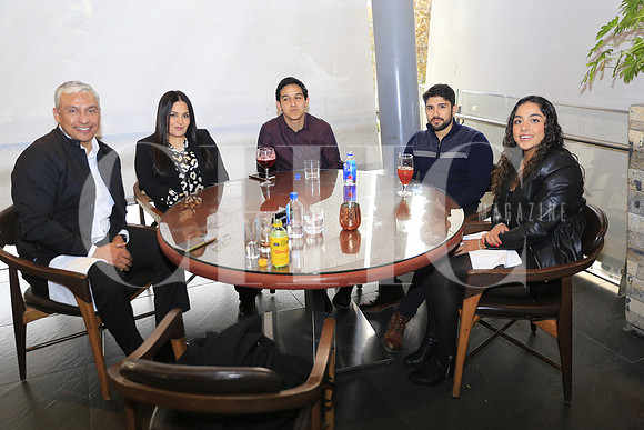 Juan Arturo García, Cristina Quiñones de García, Juan Pablo García, Bernardo García y Bárbara García (2)