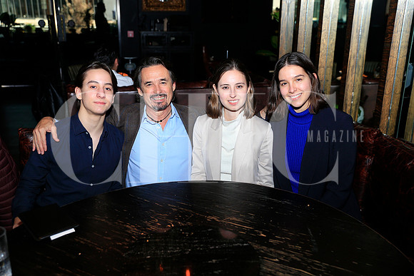 Luis Flores de la Tijera, Luis Flores Cantú, Jimena Flores de la Tijera y Camila Flores de la Tijera (4)
