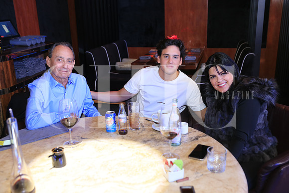 Mauro Muñoz, Luis Marcelo Muñoz y Sara de Muñoz (2)