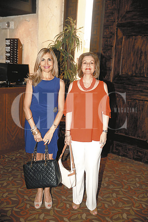 Monica Buerón de Villarreal y Mariela Coindreau de Canavati