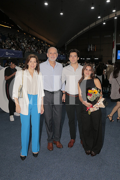 Majo Pardo, Jaime Barrios Gomez, Sebastian Barrios Gomez y Ximena Fernandez 2