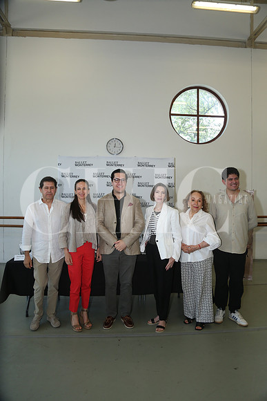 Gerardo Páez, Yolanda Garza, Felipe Tristán, Gretchen Backhoff, Aurora Cantú de Cagnasso y Caleb Ruiz 0