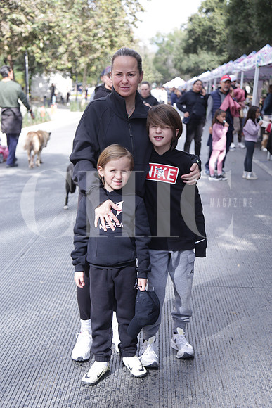 Katy Rivera, Miguel de Anda y Max de Anda 1
