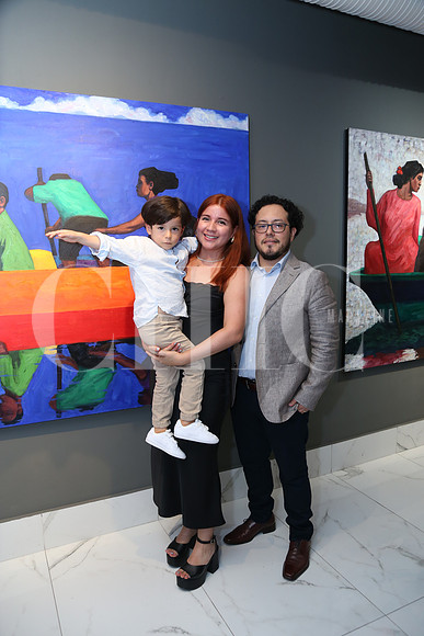 Juan Diego Alcalde, Aurora Becerra y Diego Alcalde 0