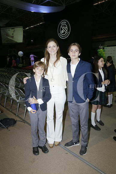 Federico Hayek Cárdenas, Daniela Cárdenas y Guillermo Hayek (2)