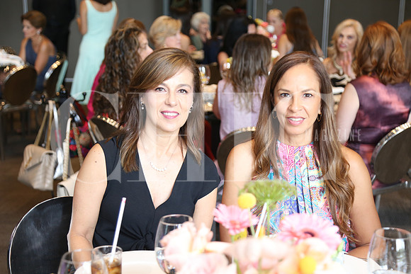 Blanca González y Nora García0