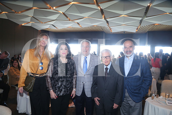 Alicia Santos, Alicia Boesch de Santos, Hernán Garza, Alejandro Chapa y Alberto Villarreal 1