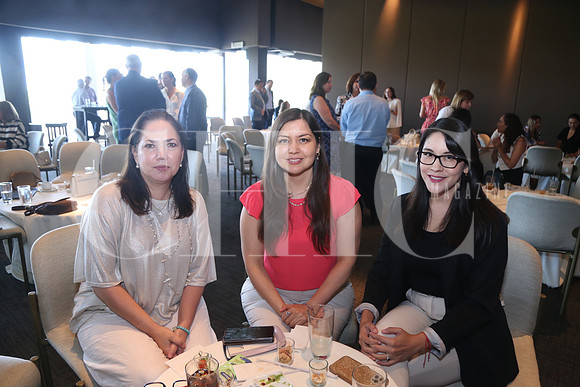 Minu Llaguno, Ana Hinojosa y Arais Tovar