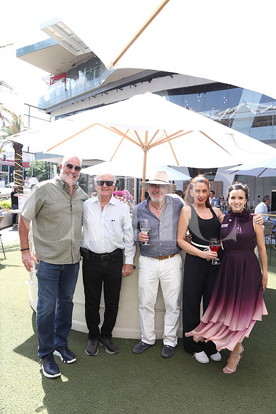 José Muñoz, Humberto Lozano, Paul Brunet, Maricarmen Adame y Erika Lozano 2