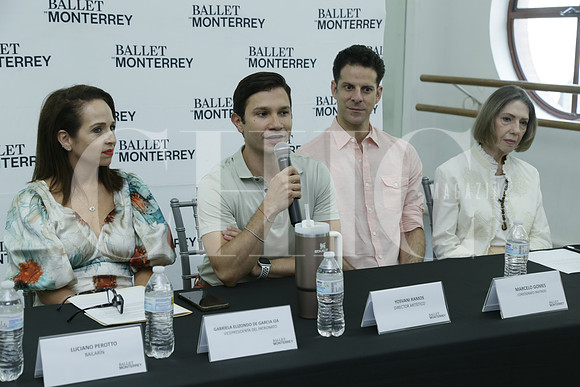 Gaby Elizondo de García Iza, Yosvani Ramos, Marcelo Gomes y Gretchen Backhoff