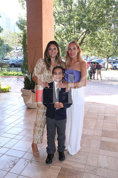 Mariana Sacramento, Carolina Karren y Sergio Martínez