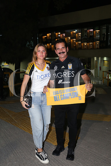 Isabela Barona y Carlos Barona 2