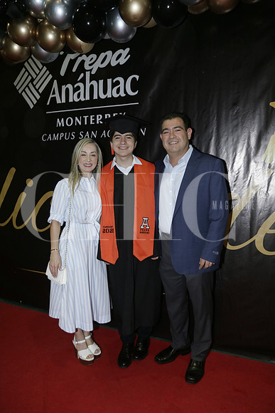 Ana Laura de Martínez, Alejandro Martínez y Felipe Martínez (3)