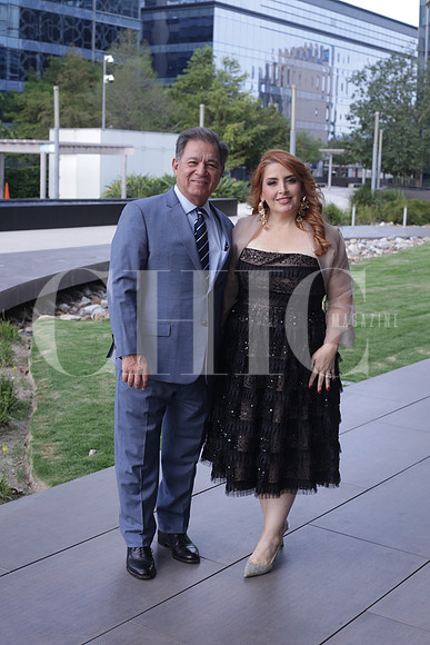 Guillermo Garza y Erika Rodríguez 0