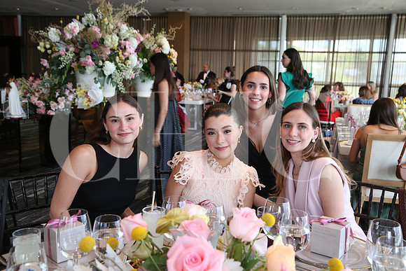 Valeria Miramontes, Marifer Portillo, Carolina Gutiérrez y Regina González 0