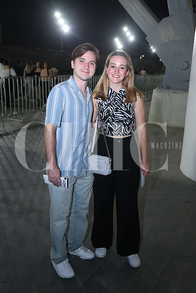 Alejandro Álvarez y Claudia Guerra 0