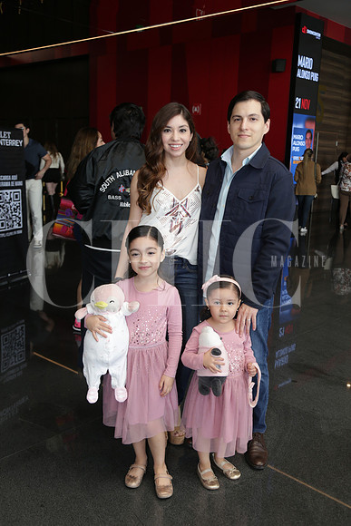 Daniela Castillon, Rodrigo Alanis, Sofia Alanis y Fernanda Alanis 0