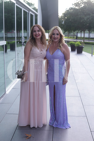 Laura Guerra y Marcela Ayala 1