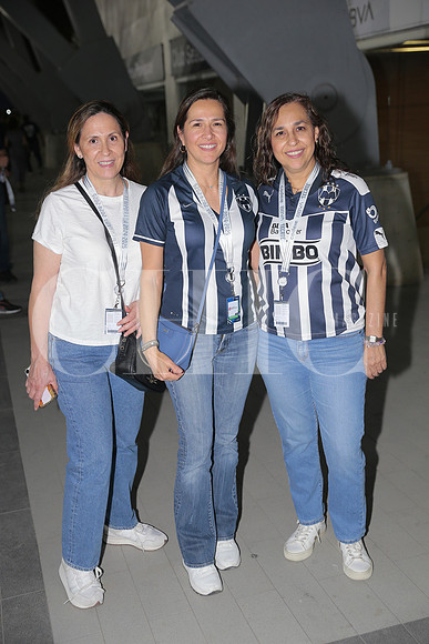 Ana Ivonne Garcia, Saida Elizondo y Nydia Elizondo 2