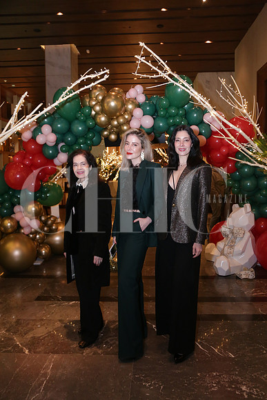 Carmen Celaya, Astrid Valdéz y Arlen Valdéz 1