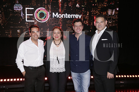 Leonel Martínez, Lucy Taho de Fernández, Mauricio Martínez y Rogelio Martínez (2)