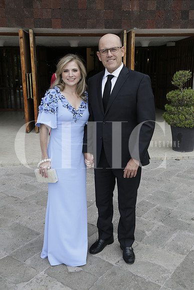 Rebeca Serna de Martínez y Francisco Martínez