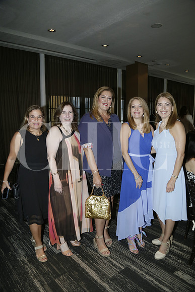 Ana Garza de Díaz, Georgina Martínez, Gabriela Iza Alicia Margarita de Ravise y Lucia Lozano (3)